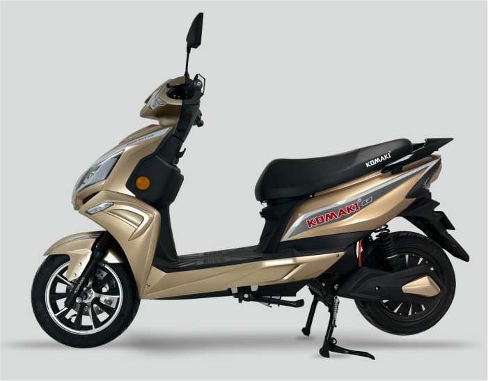 KOMAKI SE GOLD COLOURED E-SCOOTER IMAGE