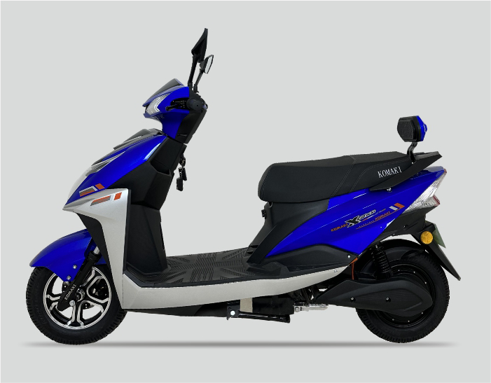 KOMAKI XGT-KM BLUE COLOUR E-SCOOTER IMAGE